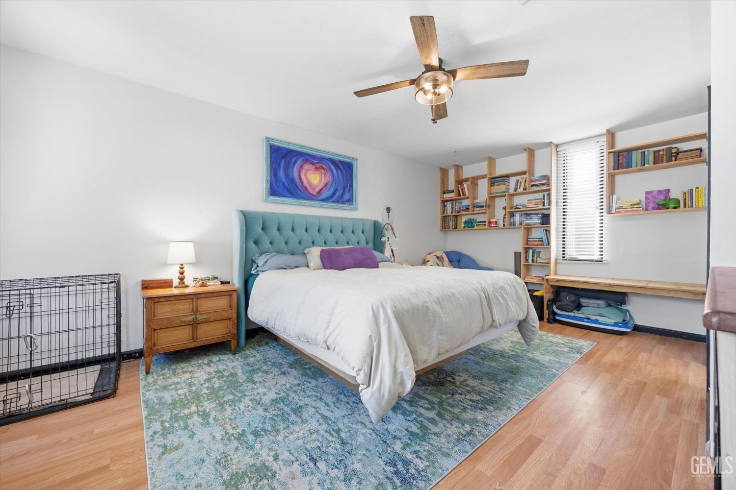 main property photo 34