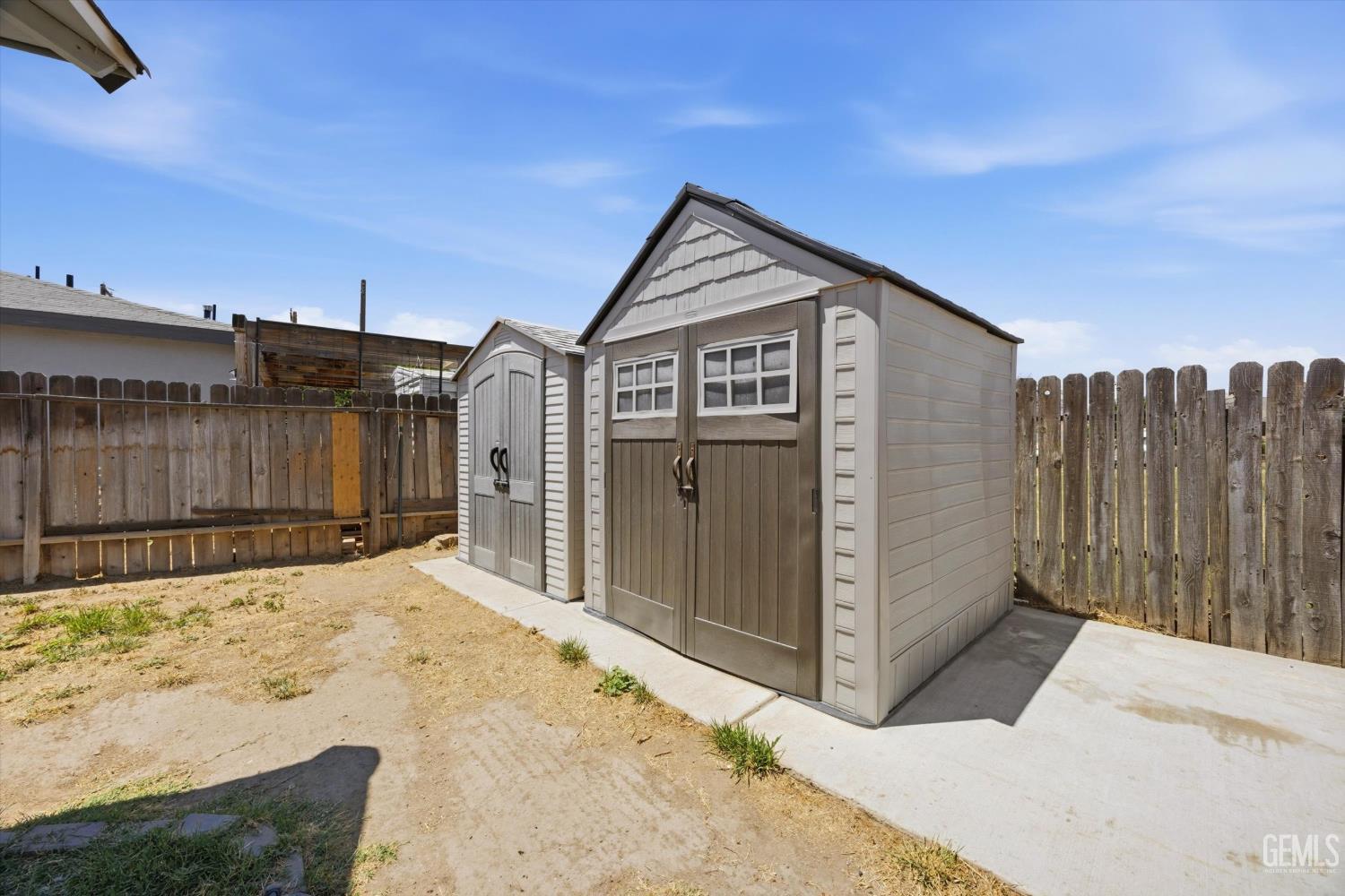 main property photo 59