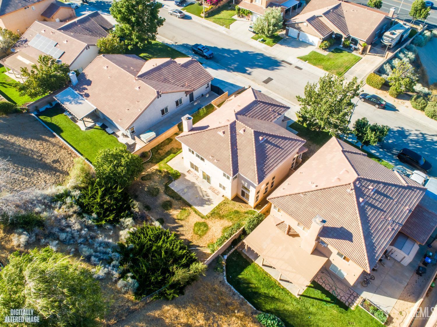 main property photo 35