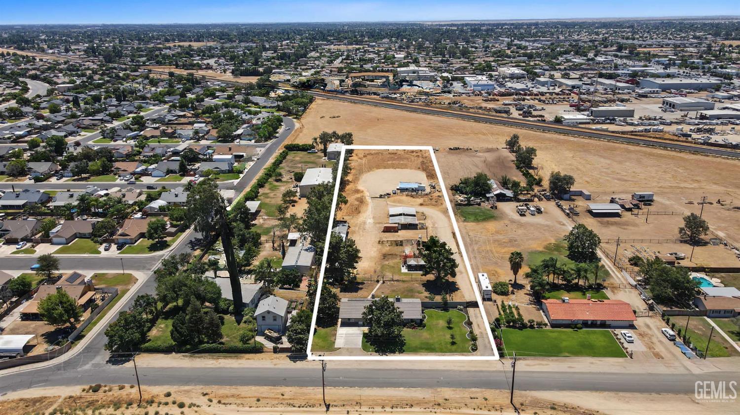 main property photo 1