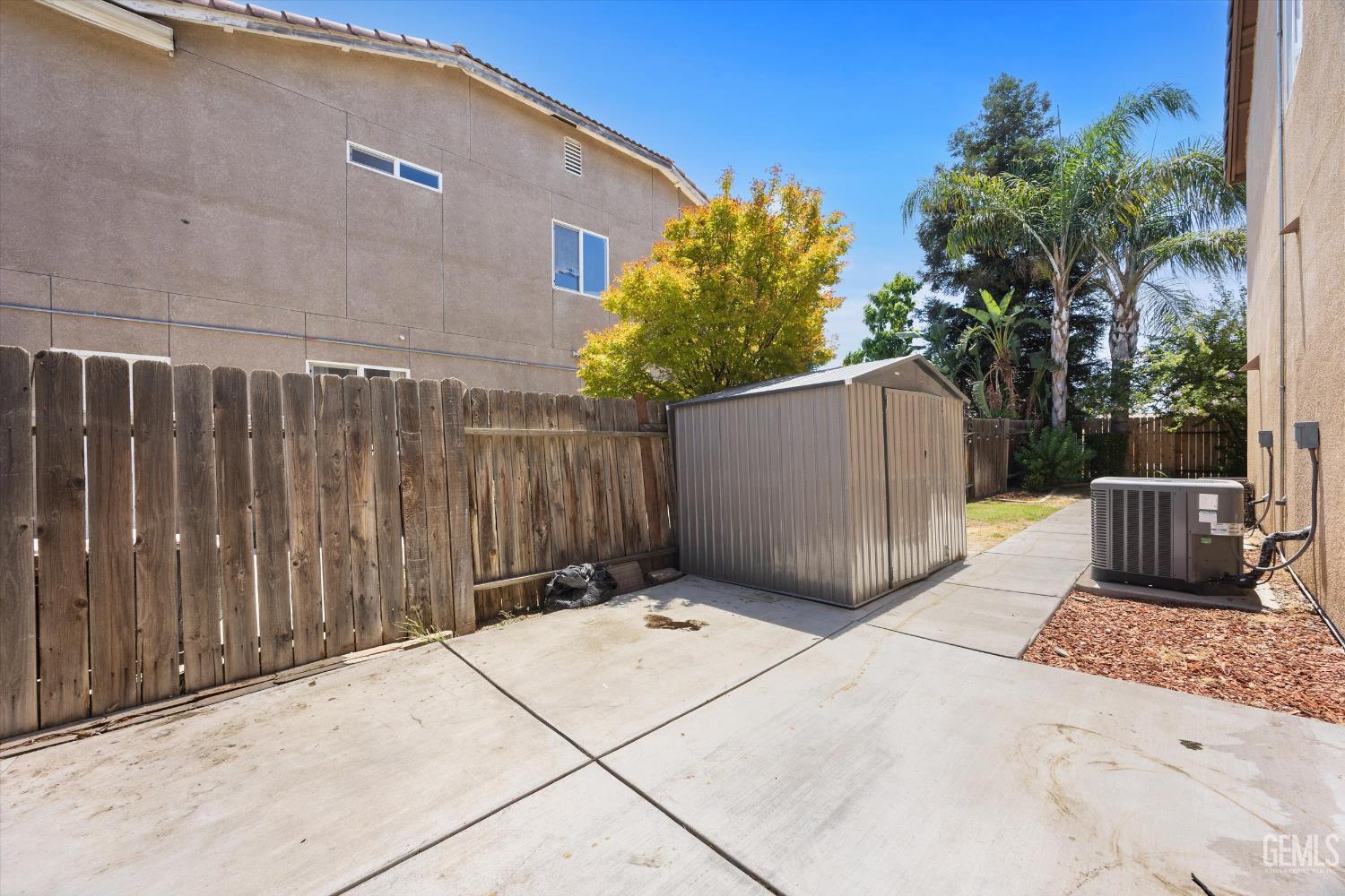 main property photo 47