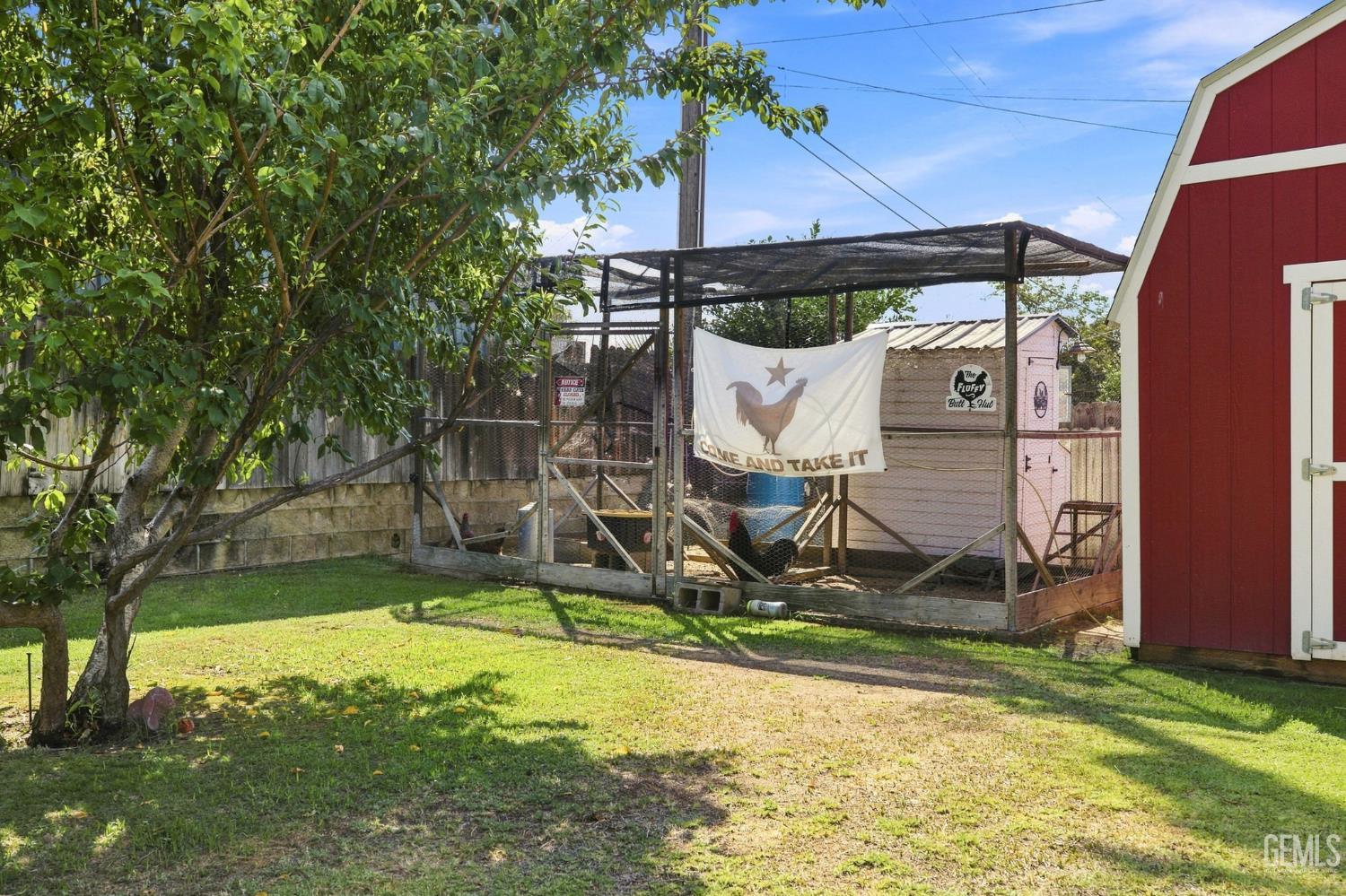 main property photo 43