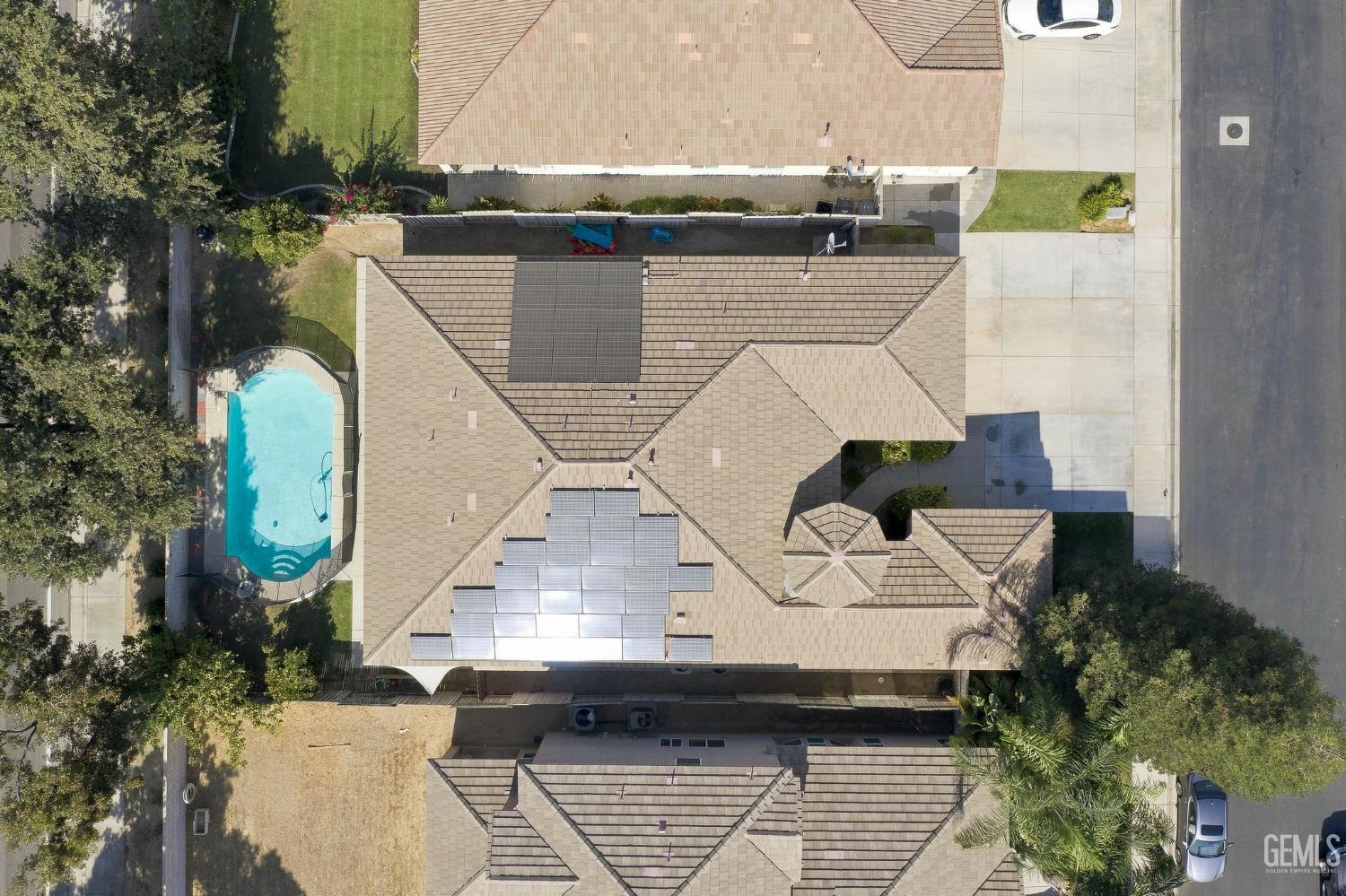 main property photo 61