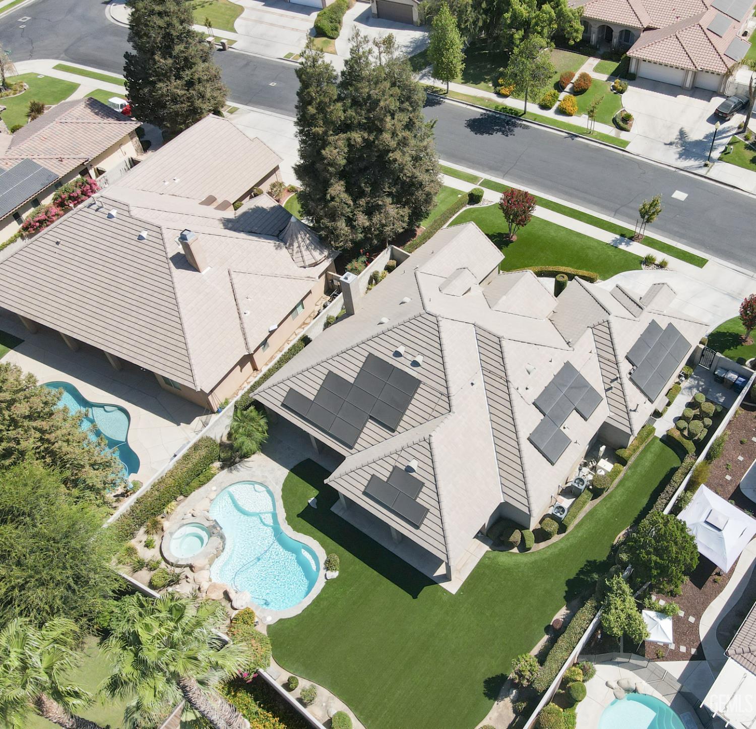 main property photo 52