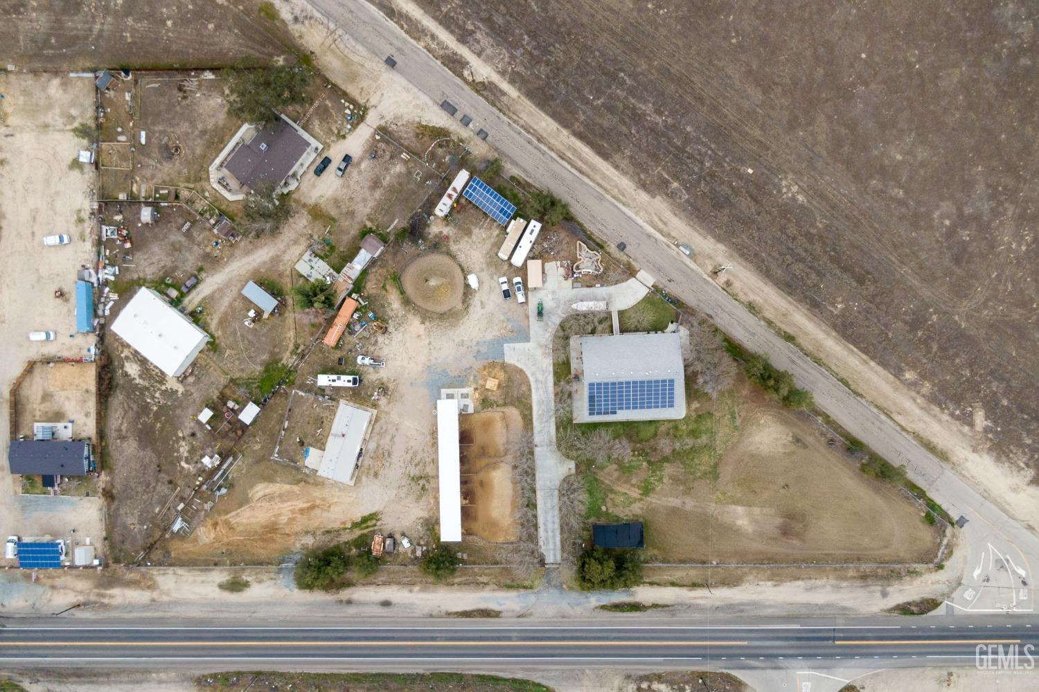 main property photo 59