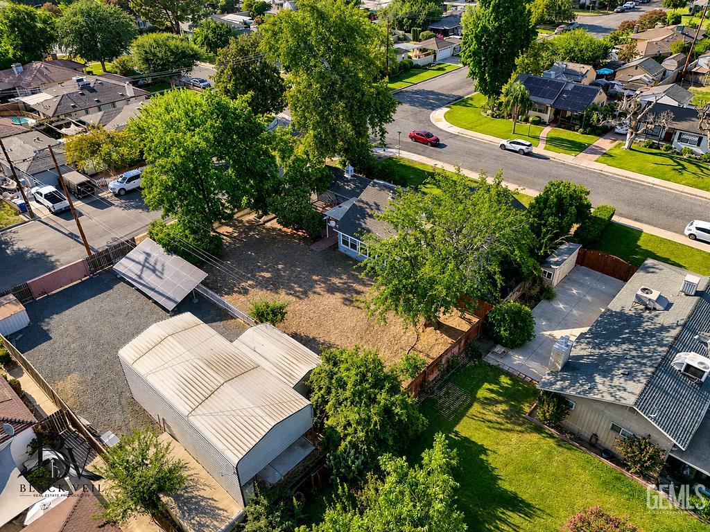main property photo 58