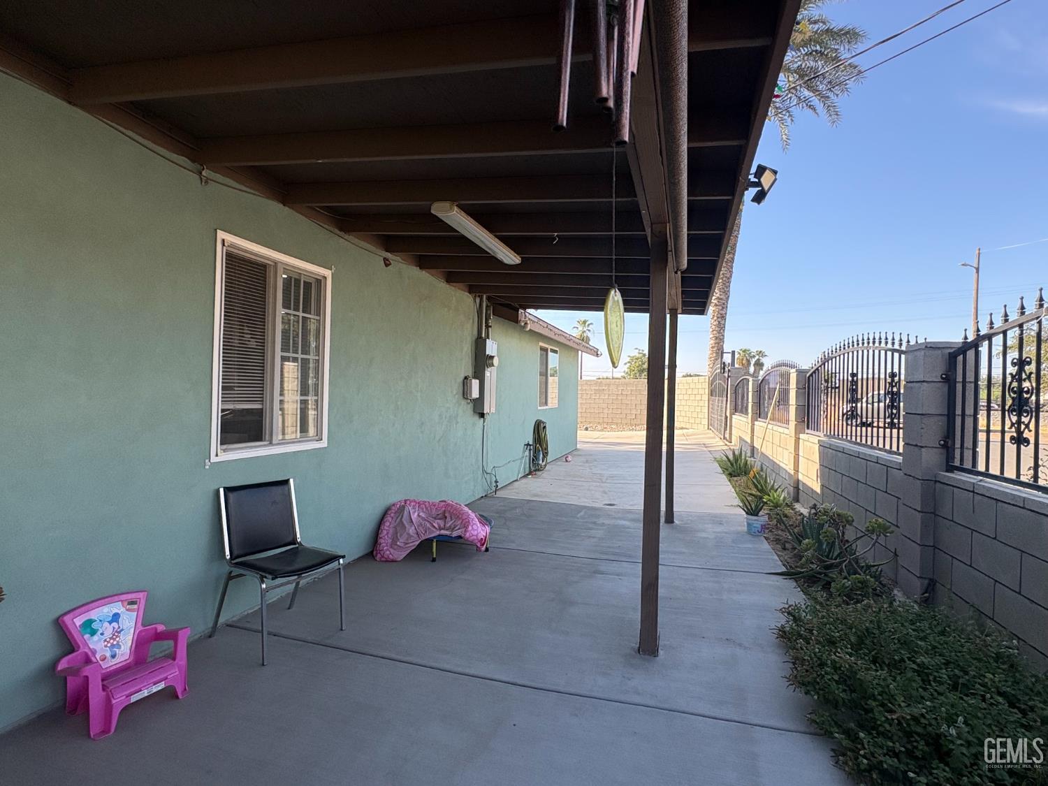 main property photo 27