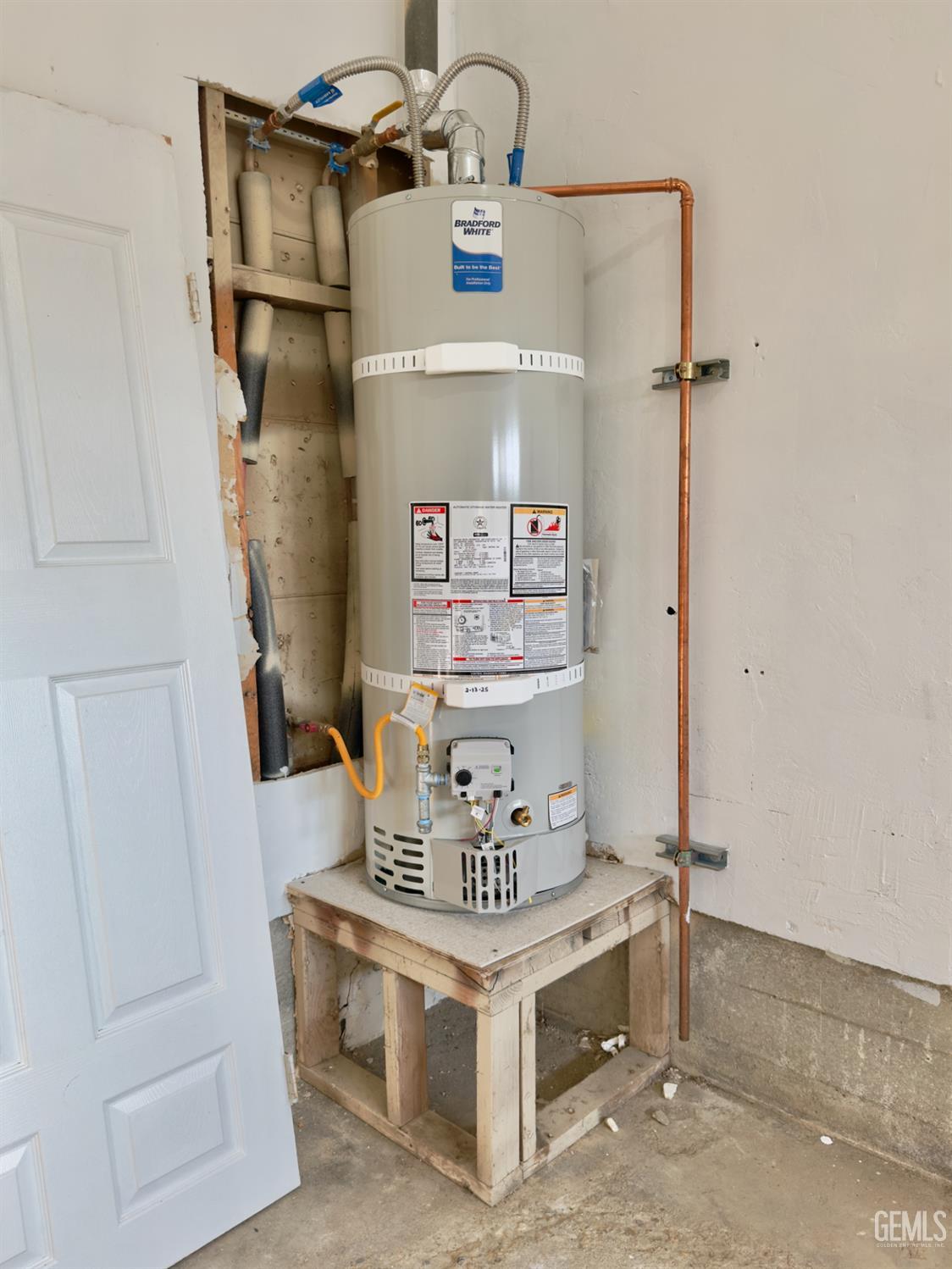 main property photo 19
