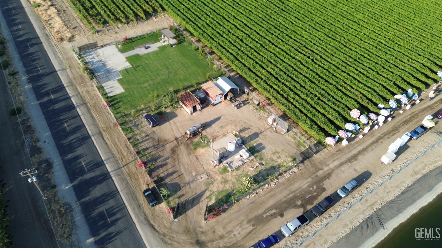 main property photo 26