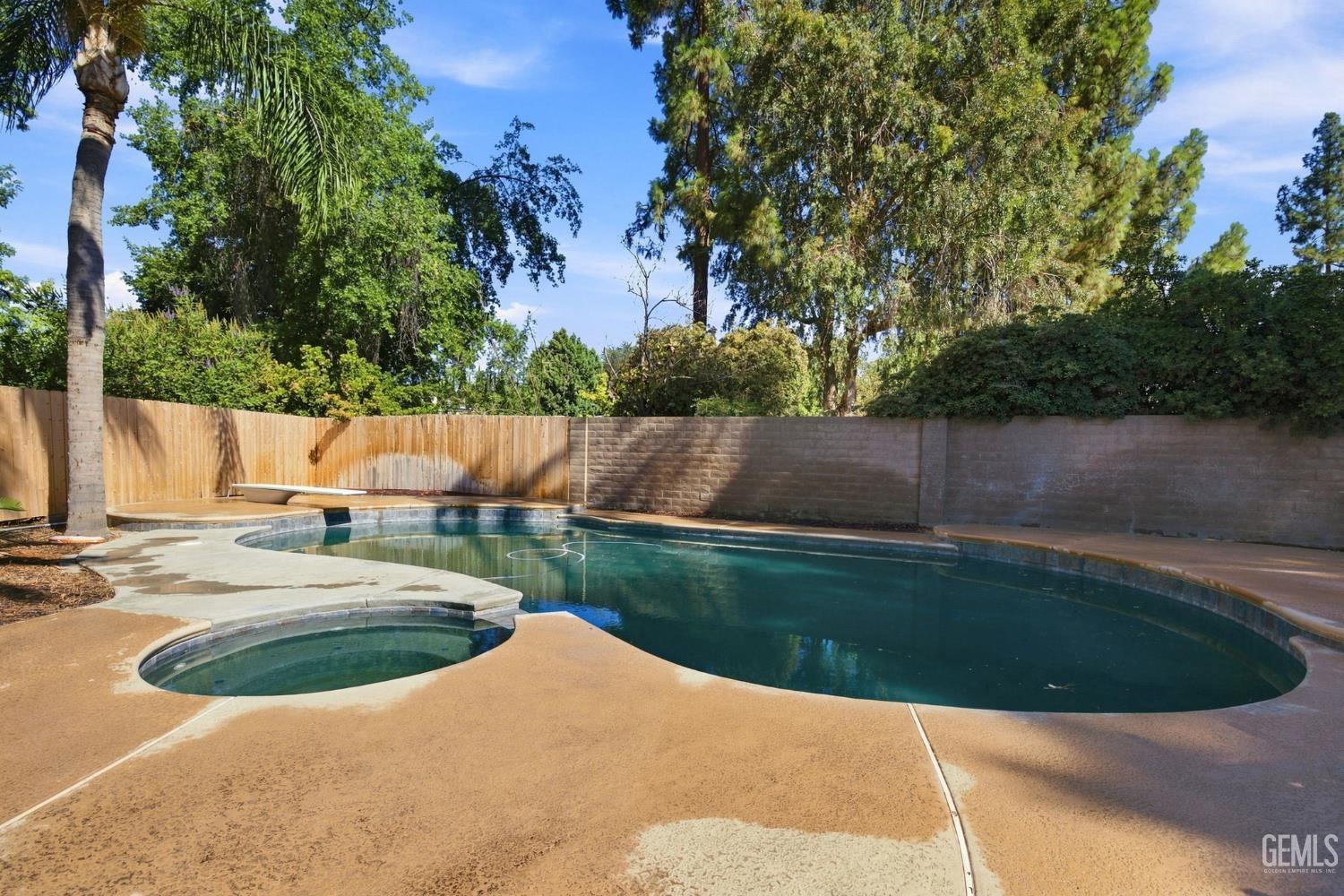 main property photo 63