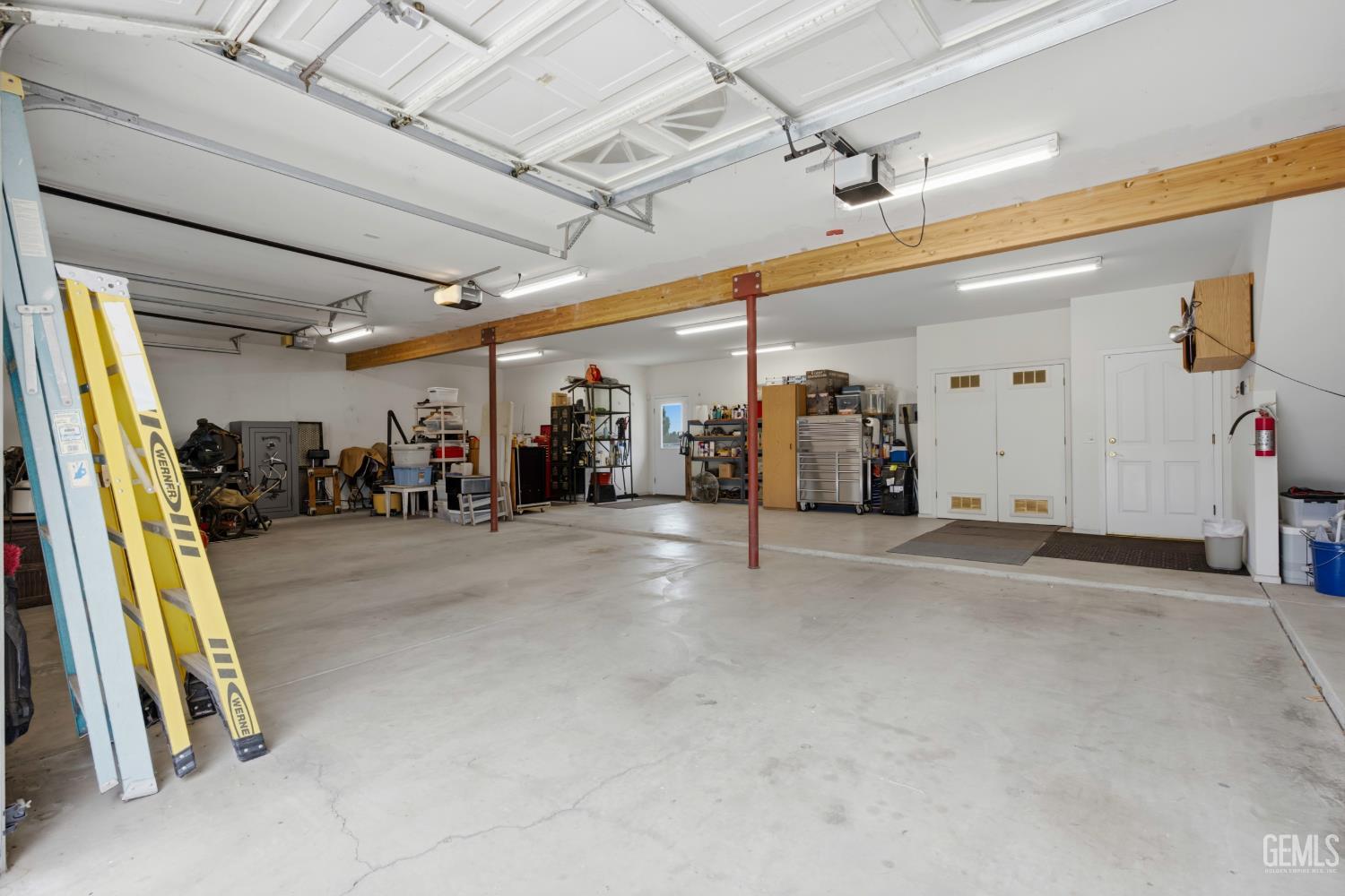 main property photo 53