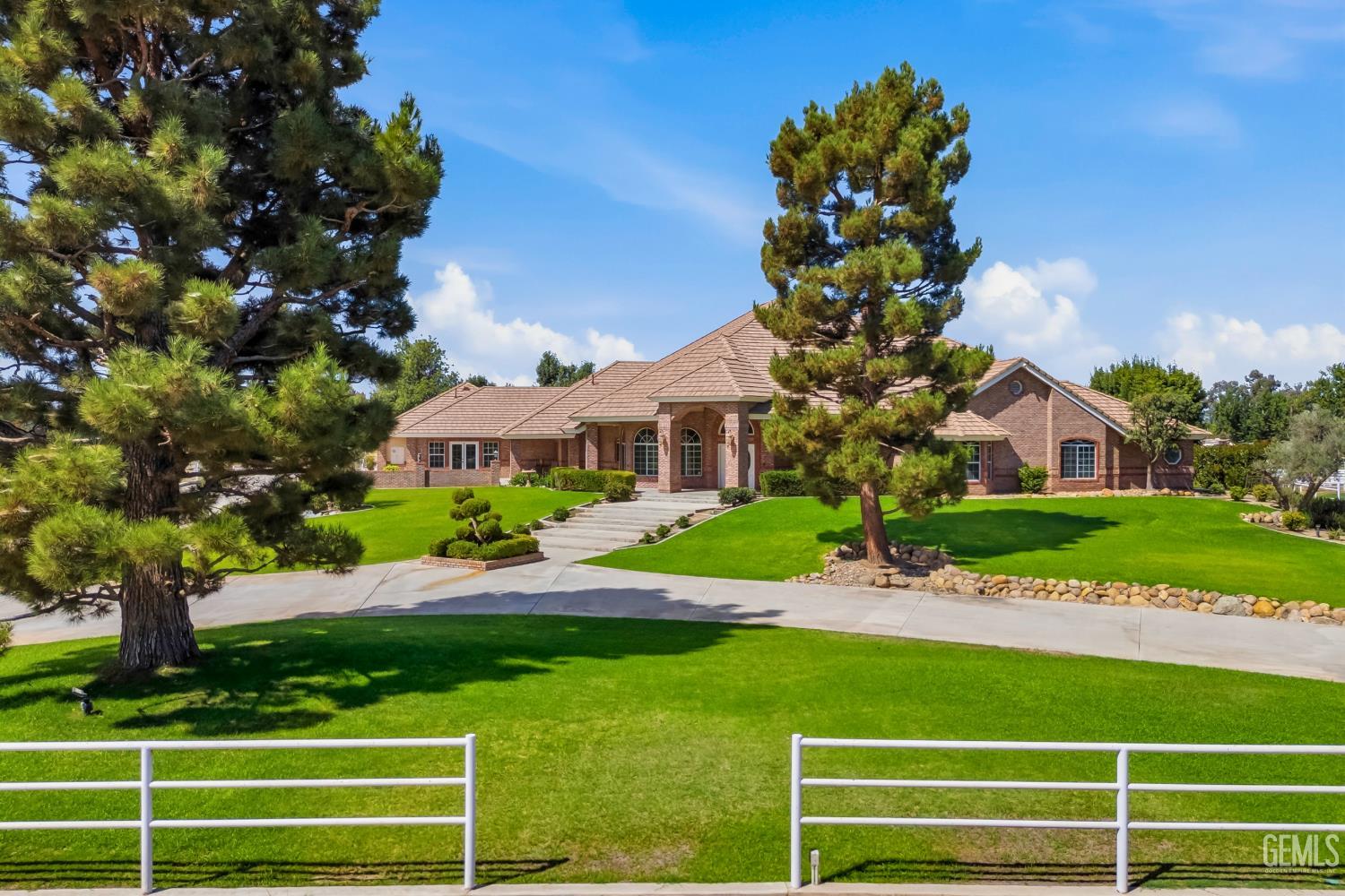 main property photo 64