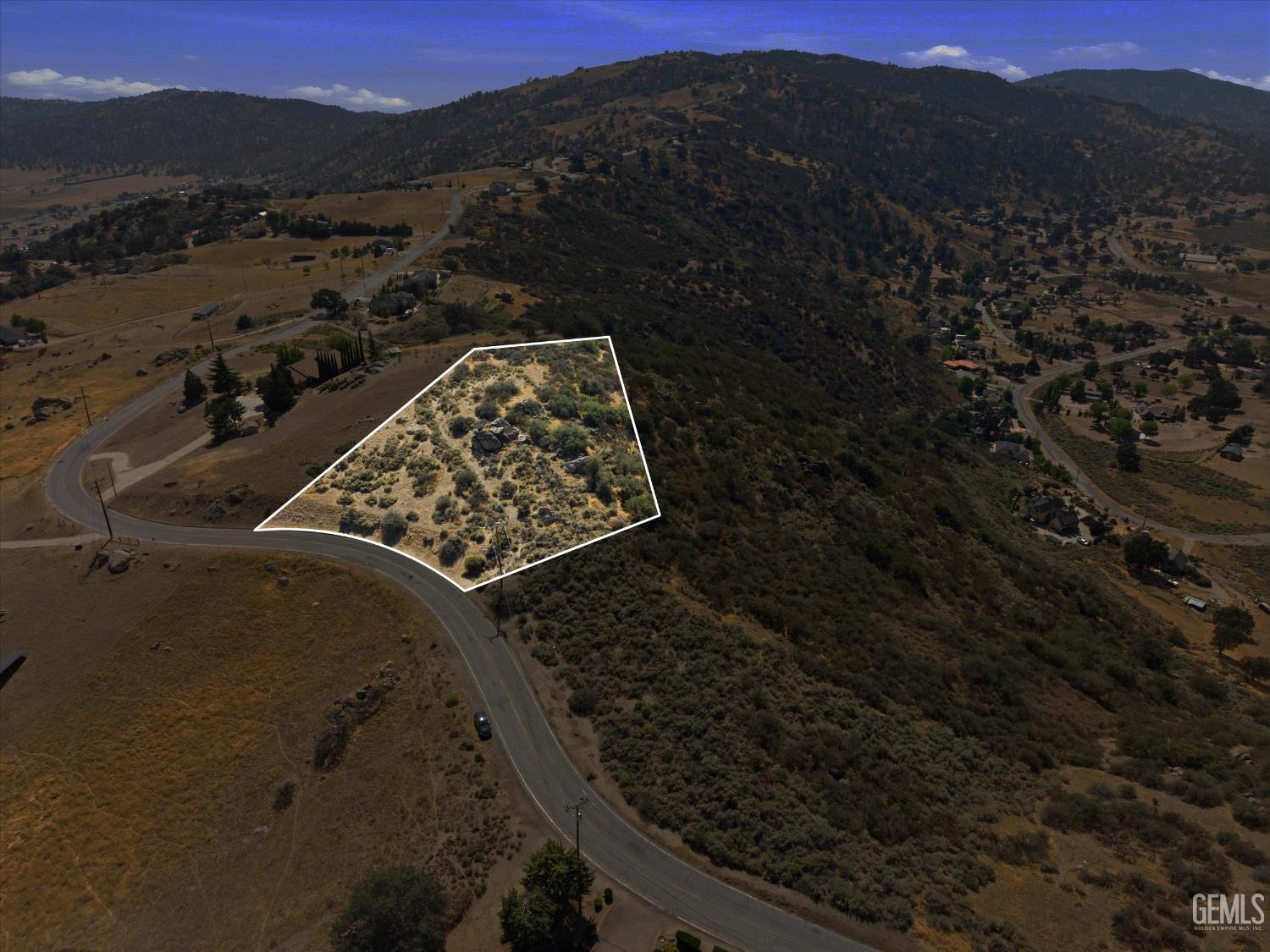 main property photo 0