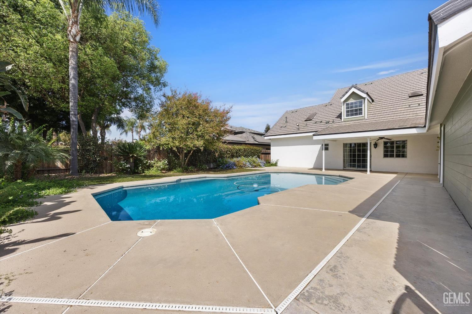 main property photo 54