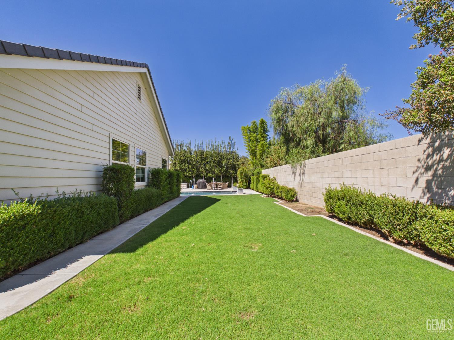 main property photo 58