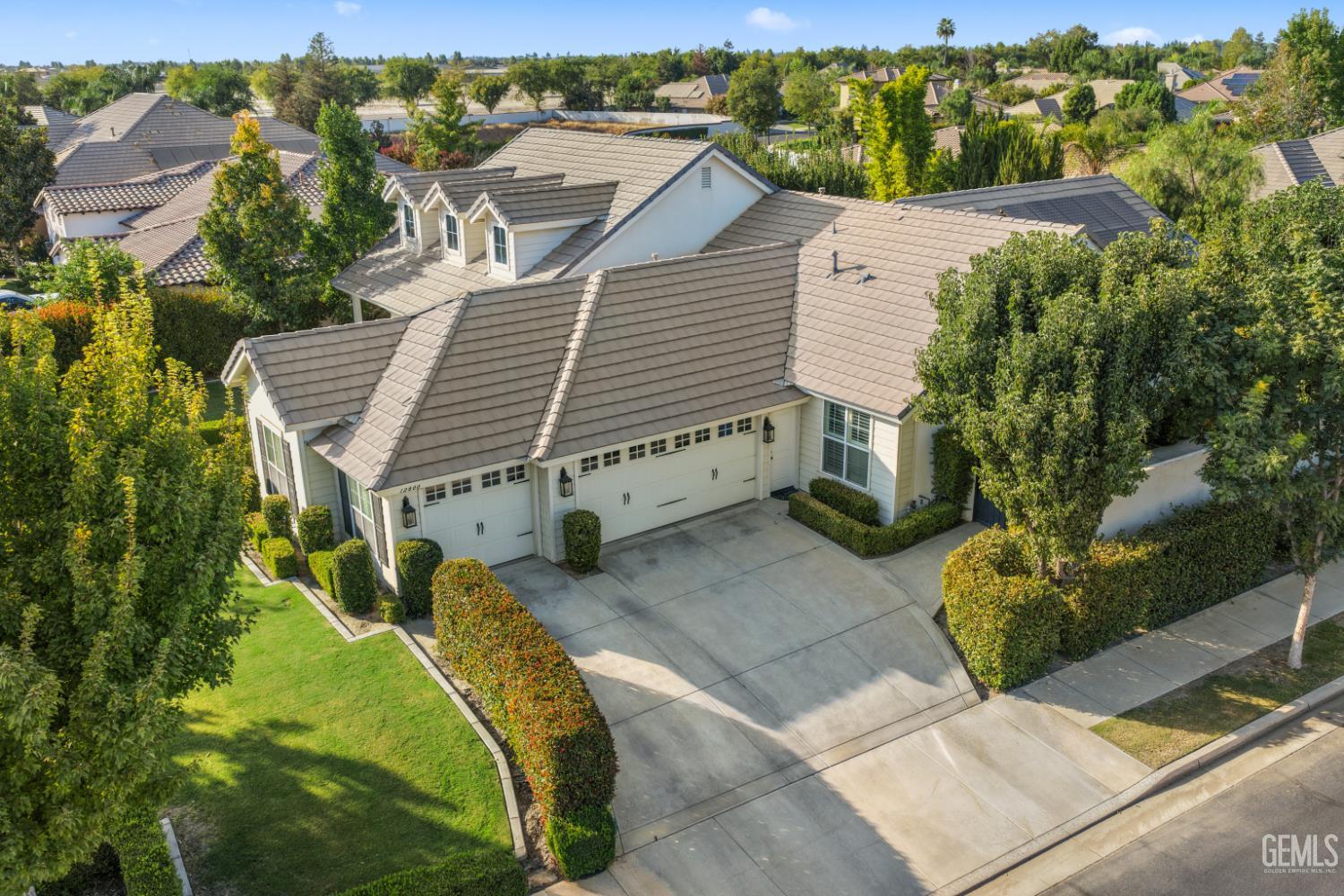 main property photo 65
