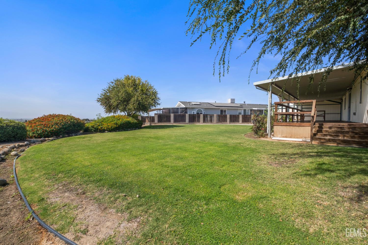 main property photo 50