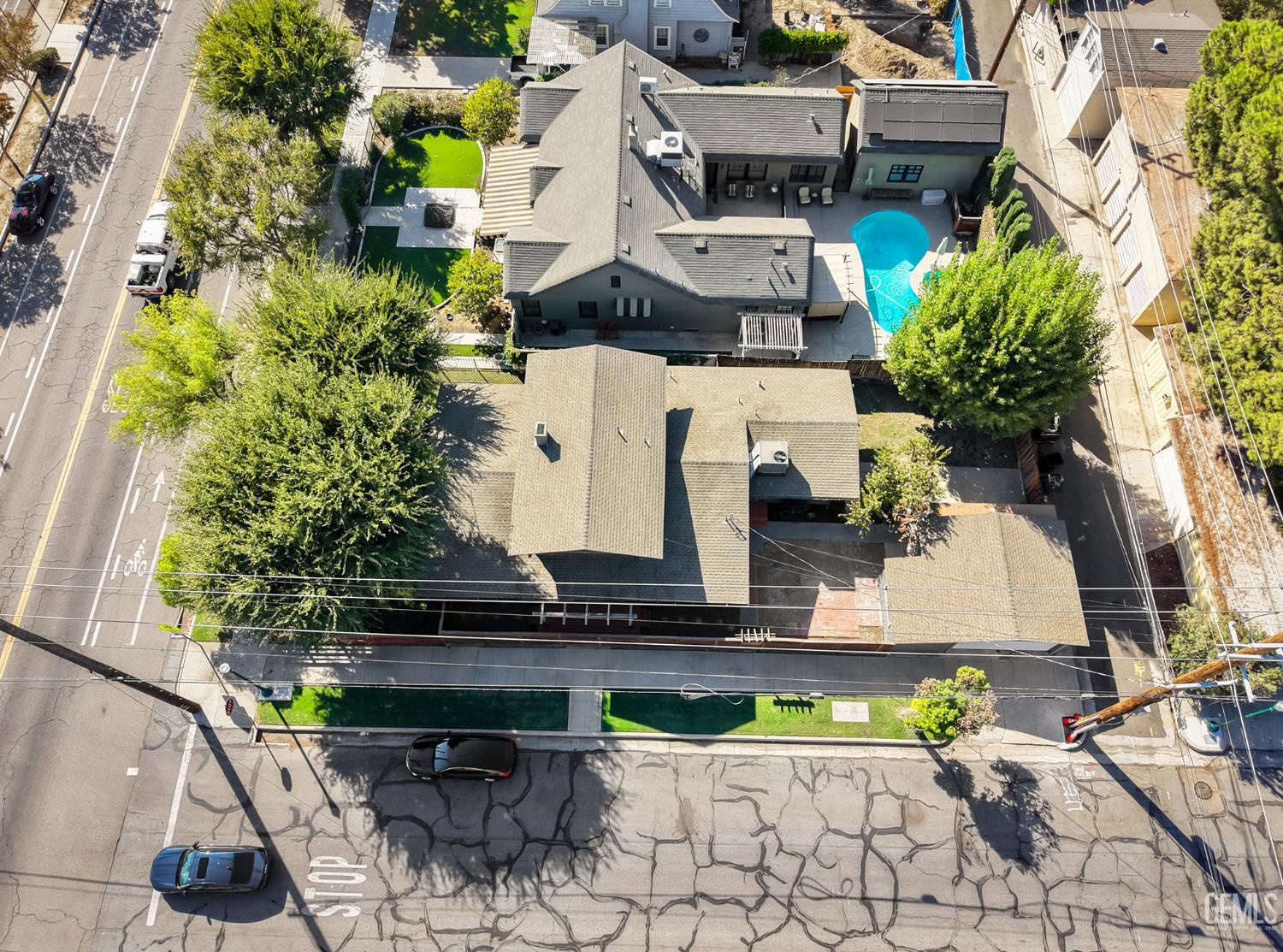 main property photo 35