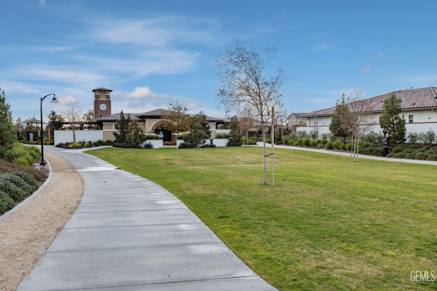 main property photo 67