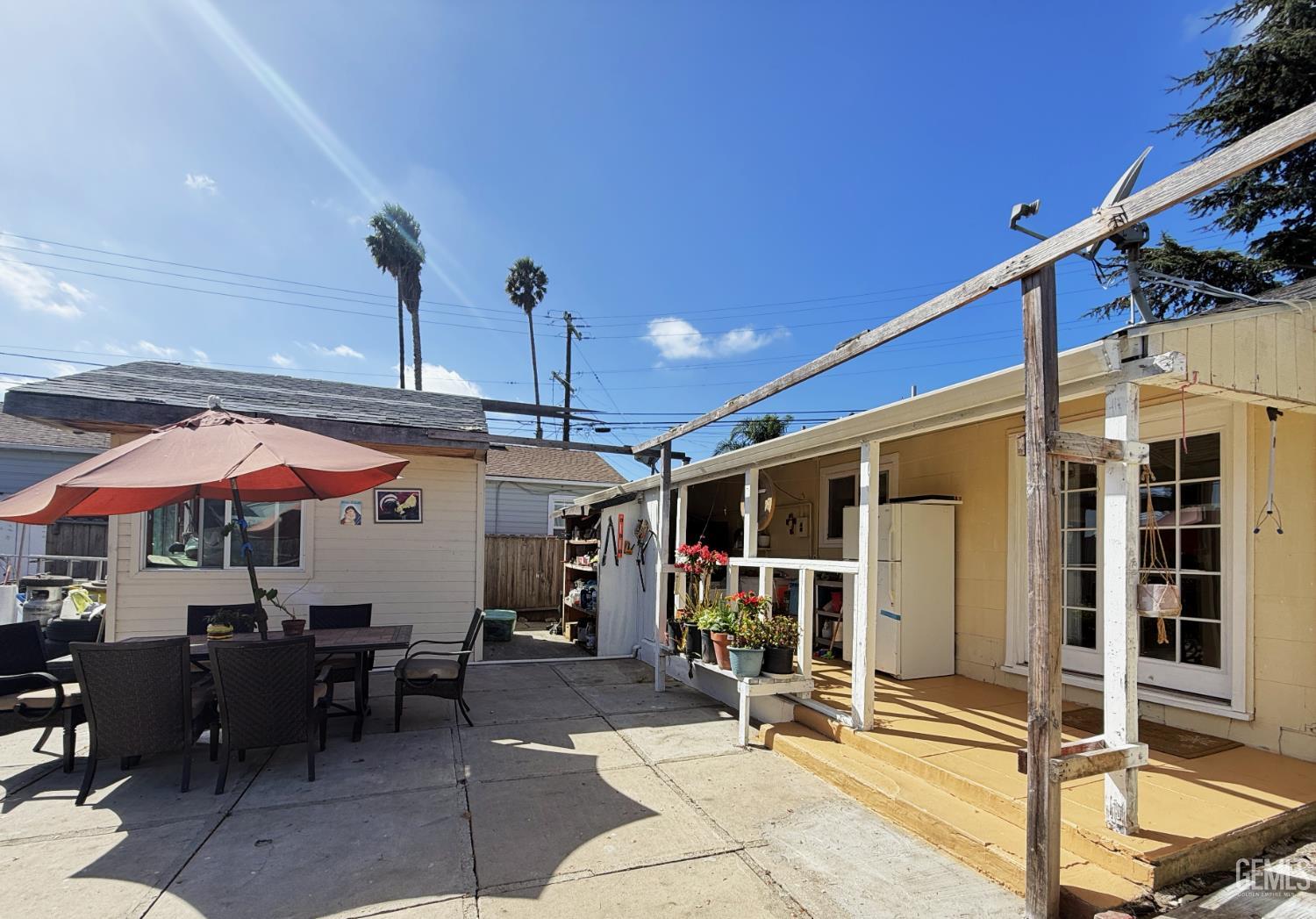 main property photo 15