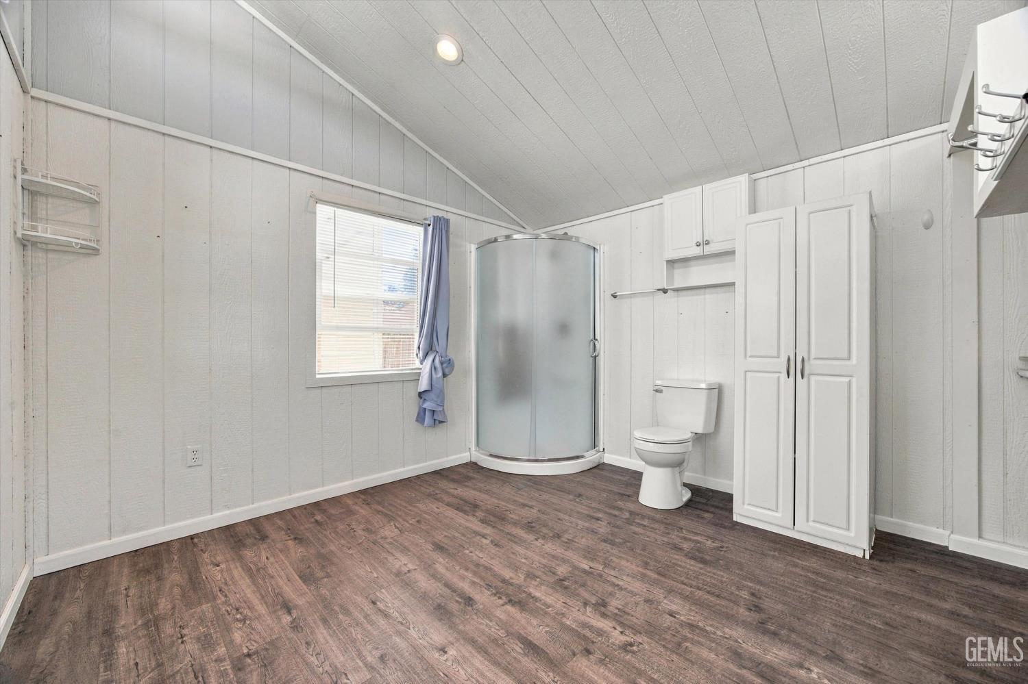 main property photo 60