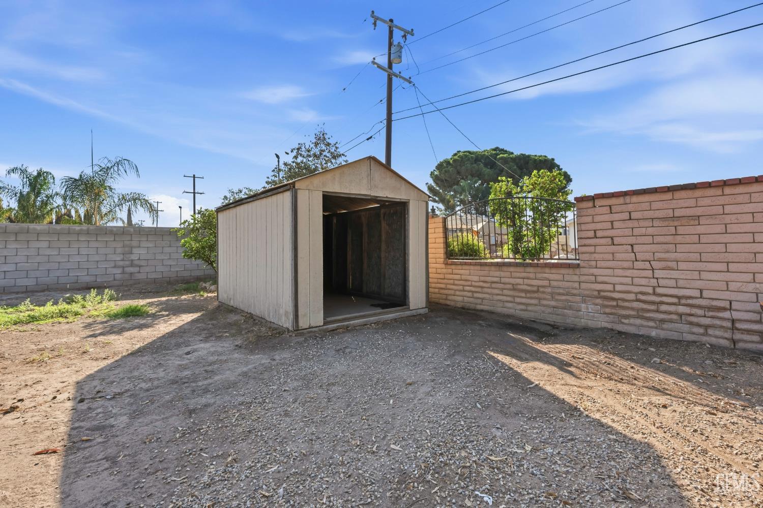 main property photo 68