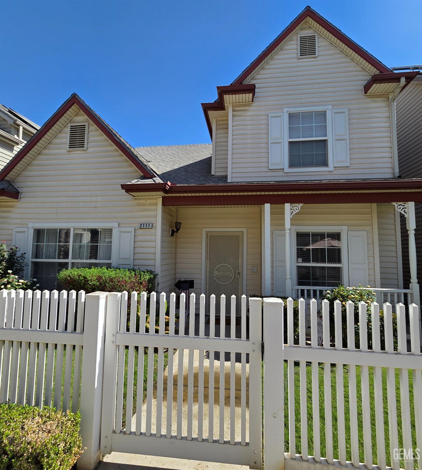 main property photo 0