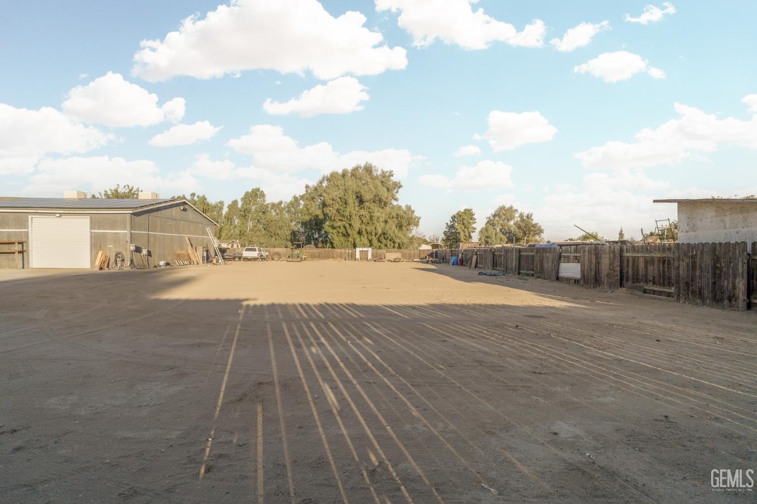 main property photo 44