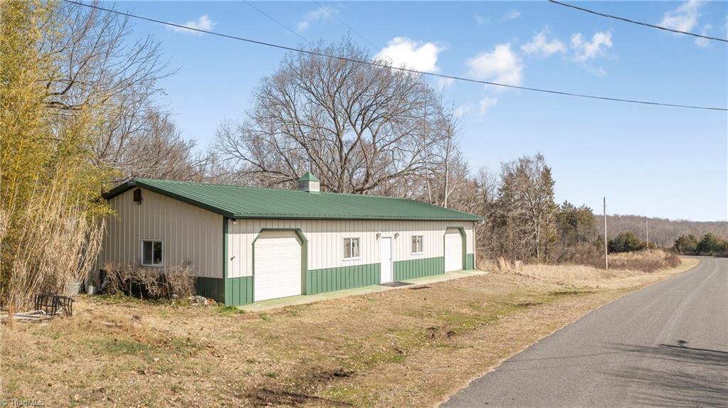 main property photo 24