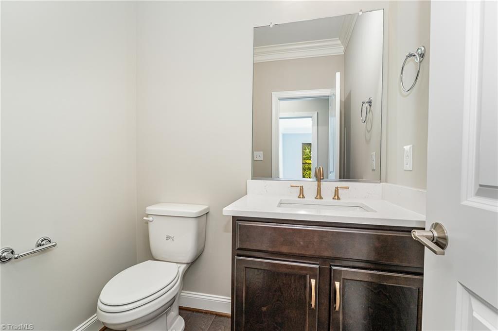 property viewer photo 13