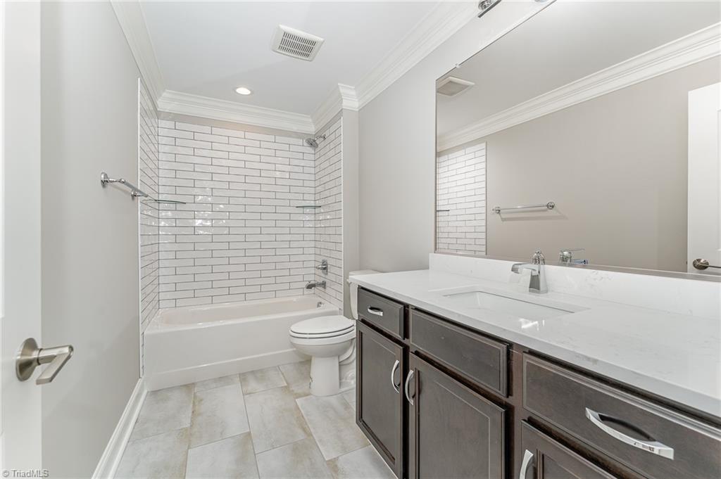 property viewer photo 27