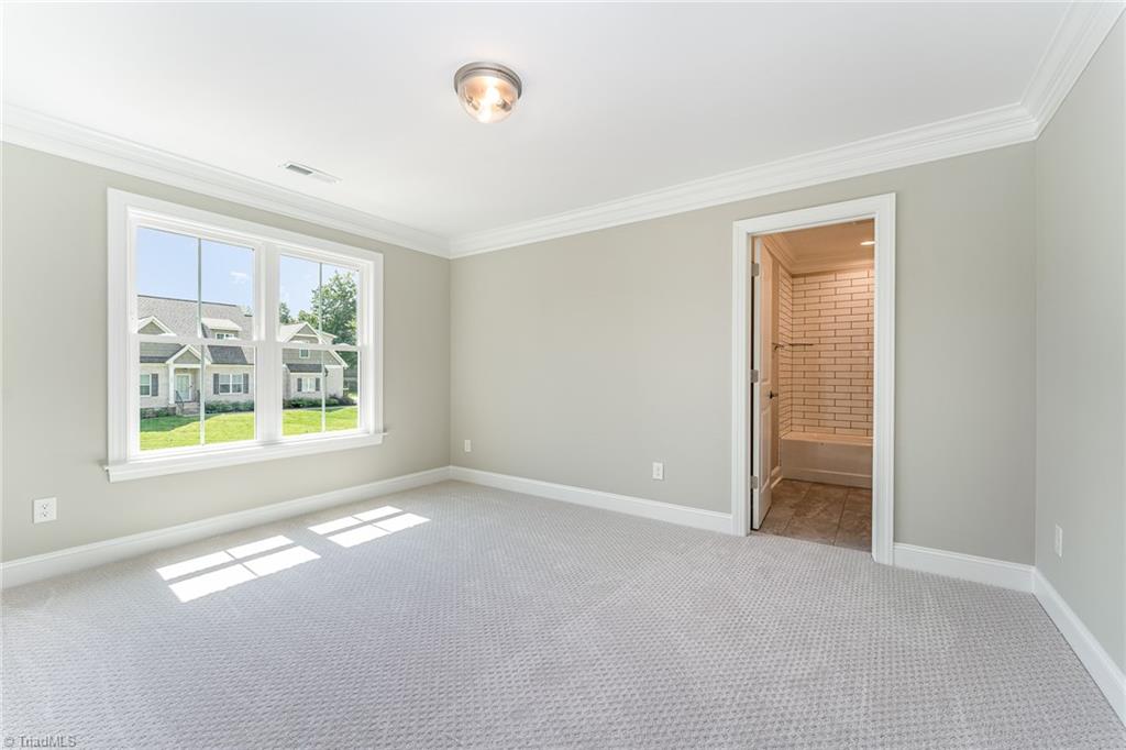 property viewer photo 28