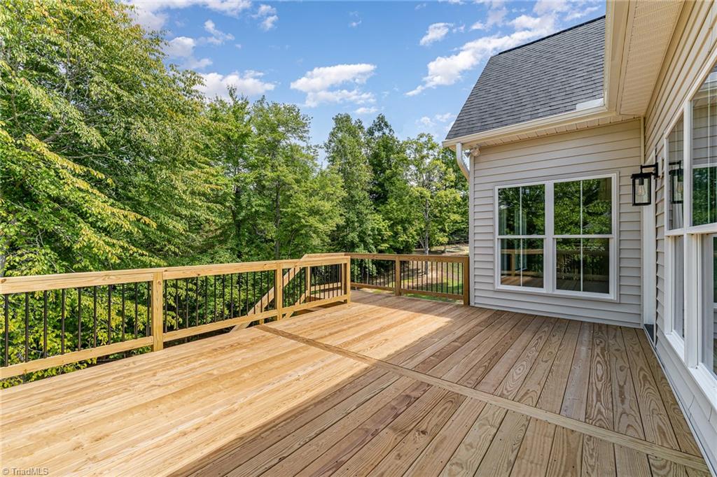 property viewer photo 32