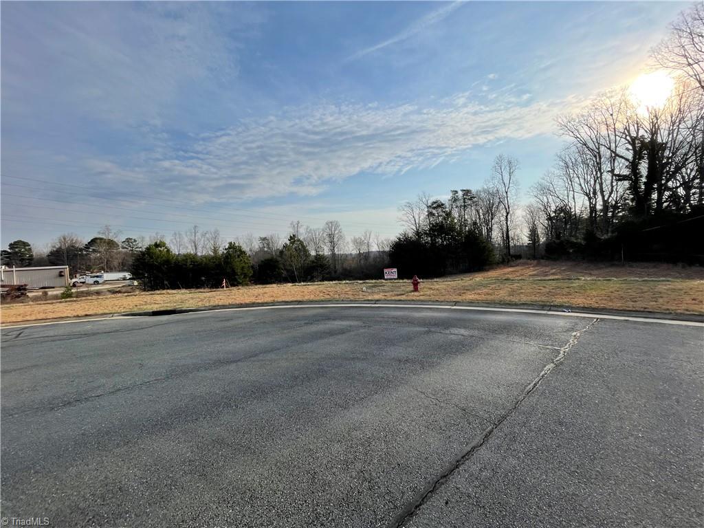 main property photo 3