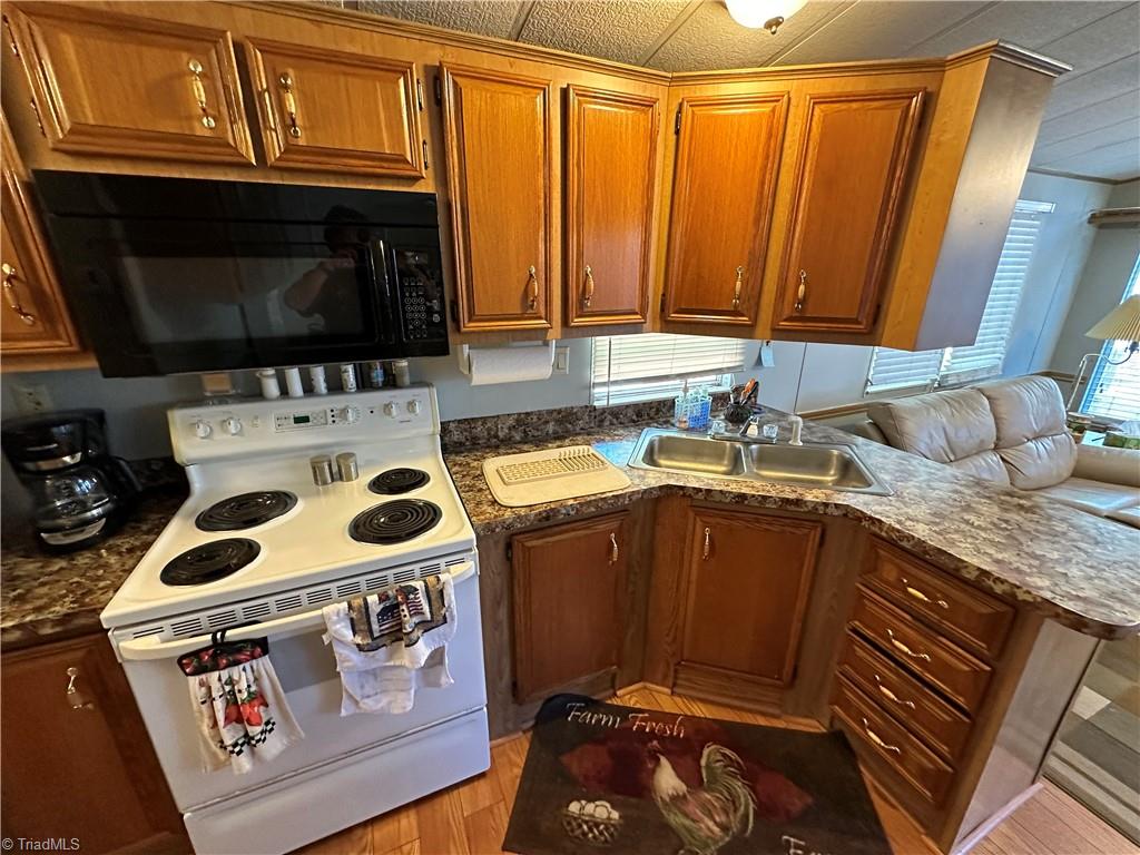 property viewer photo 11
