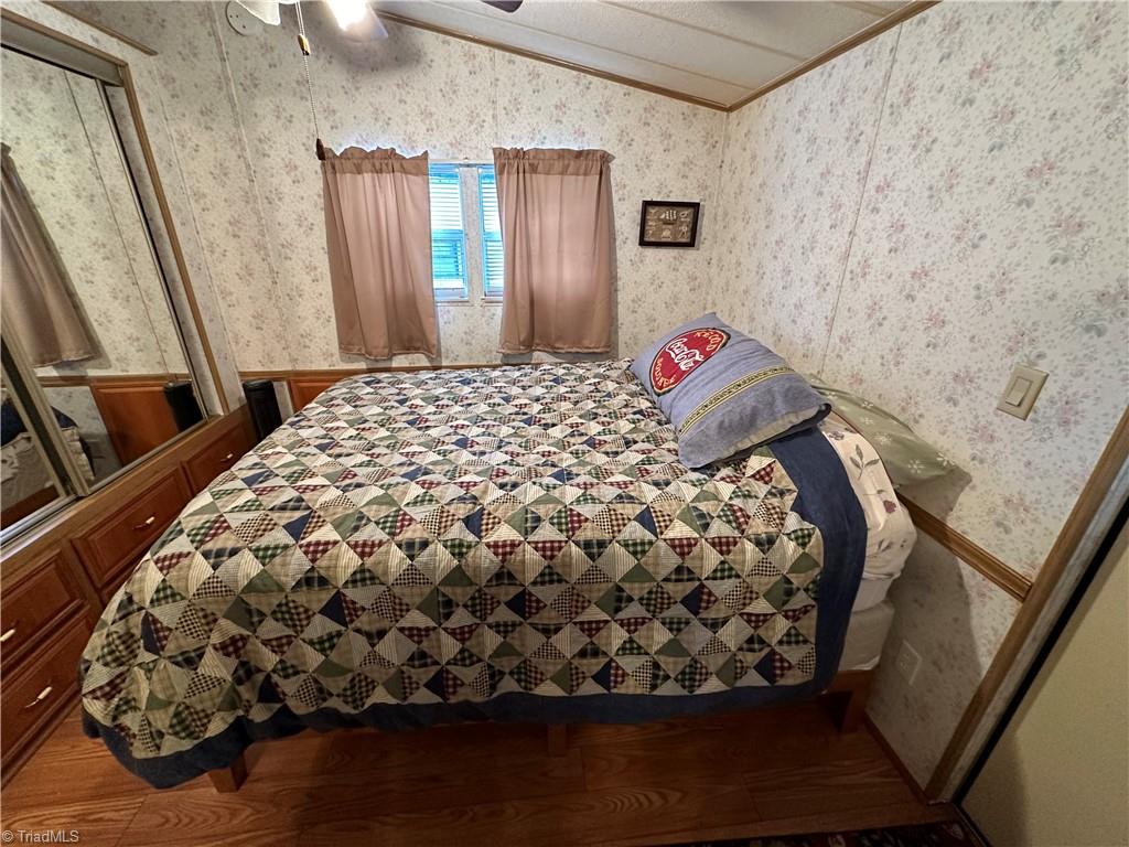 property viewer photo 15