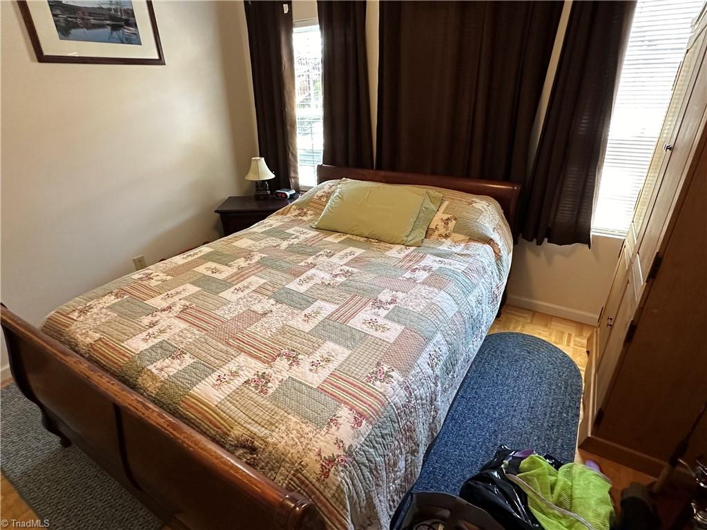 property viewer photo 23