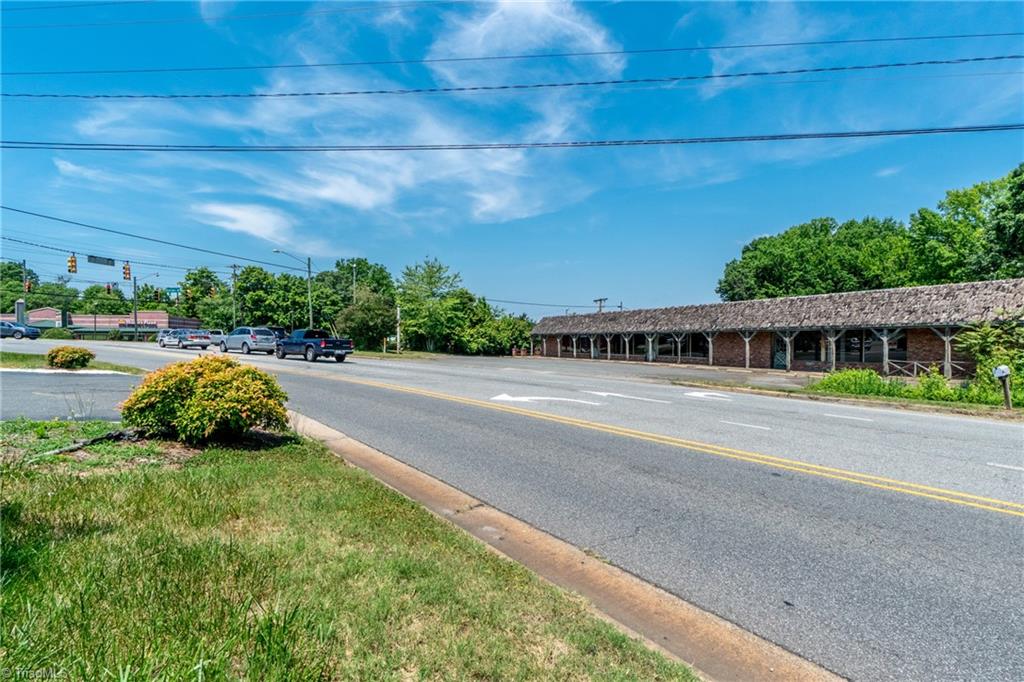 main property photo 34
