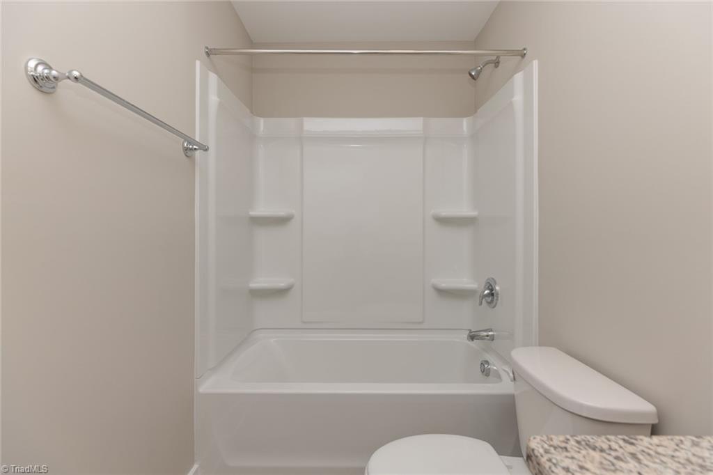 property viewer photo 30
