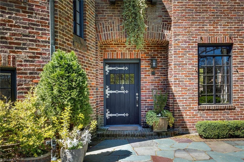 main property photo 44