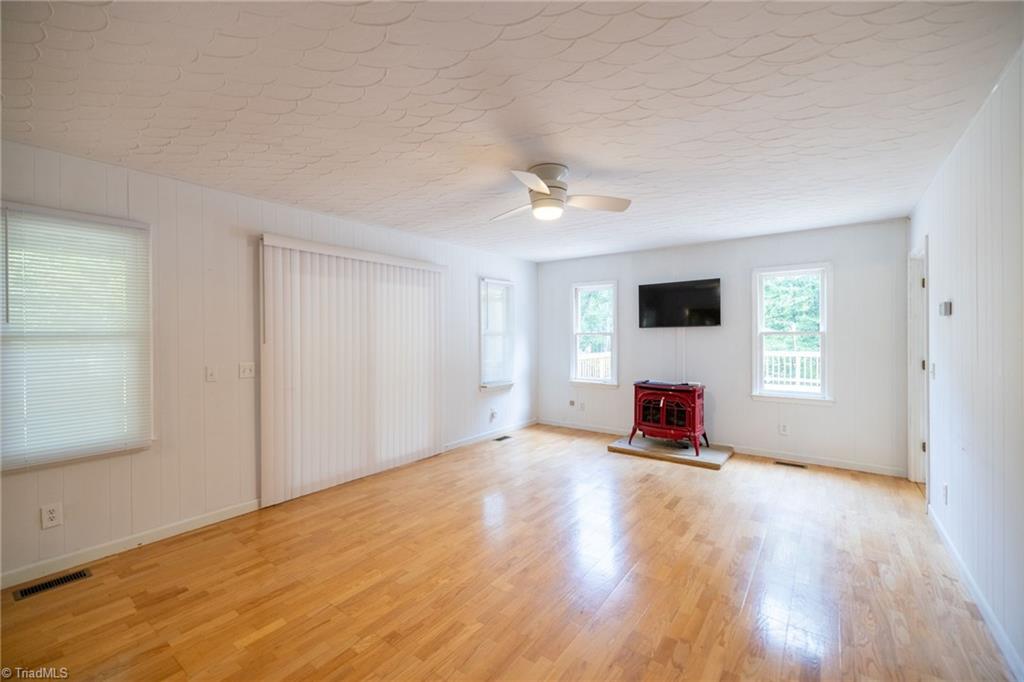 property viewer photo 14