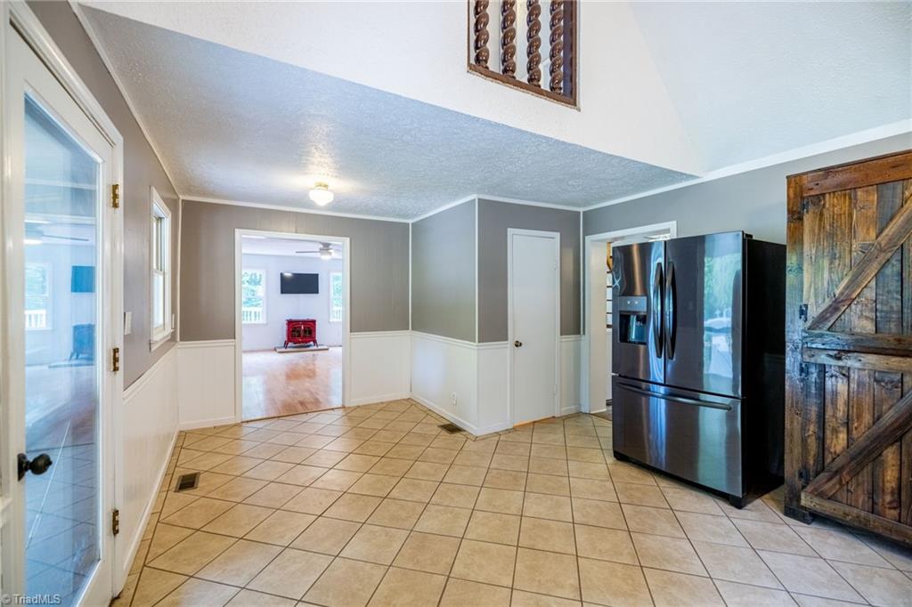property viewer photo 5