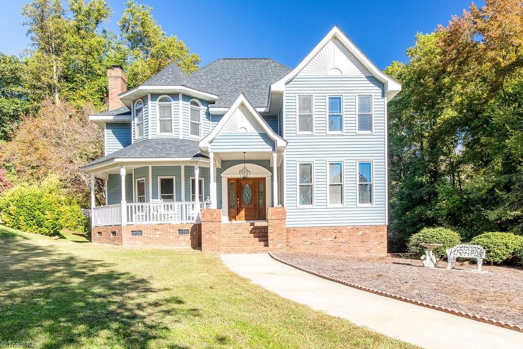main property photo 0