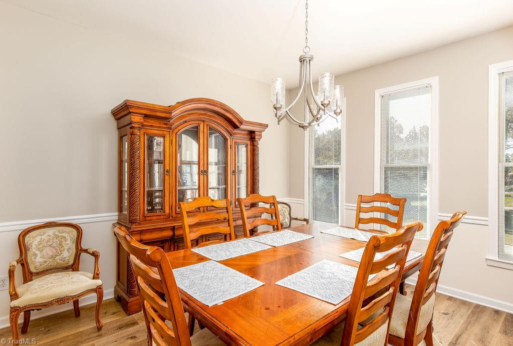 property viewer photo 11