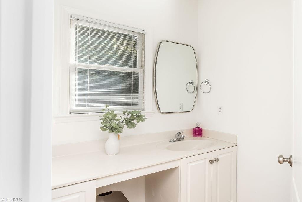 property viewer photo 13