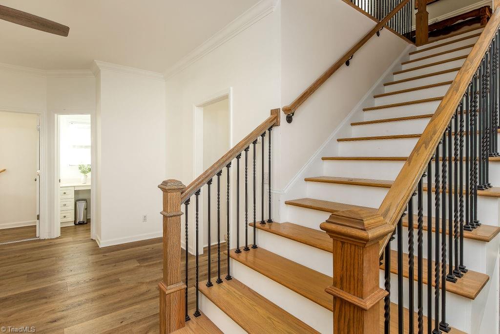property viewer photo 14
