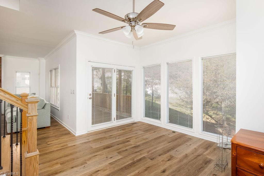 property viewer photo 16