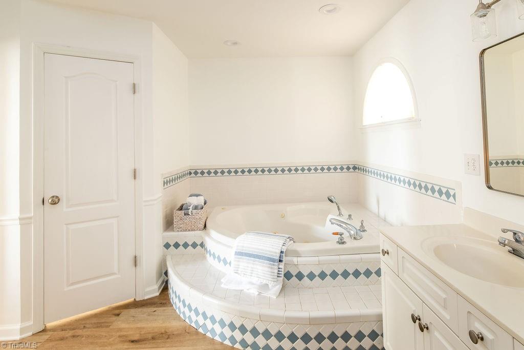 property viewer photo 21
