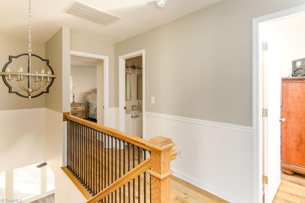 property viewer photo 23