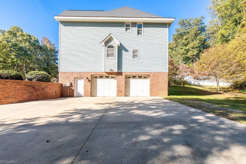 property viewer photo 31